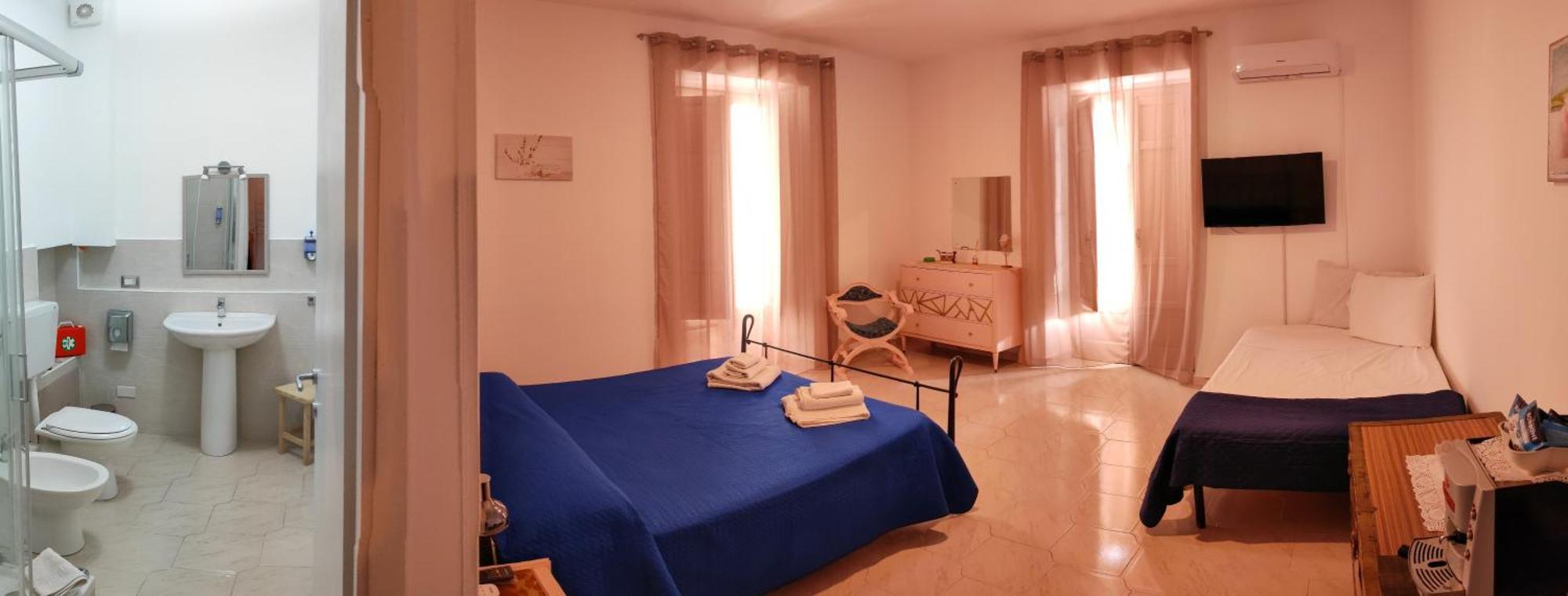 Отель Petite Etoile Сант'Агата-ди-Милите Экстерьер фото